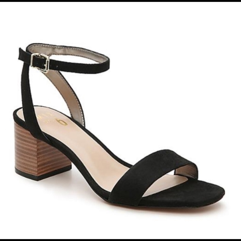 New Mix No. 6 Block Heel Size 9